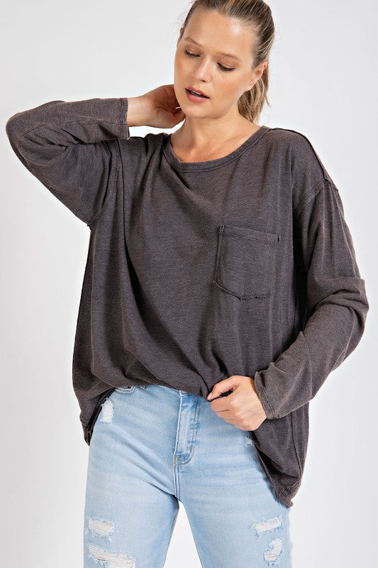 ALL YOU NEED IS BASIC MINERAL WASHED TOP